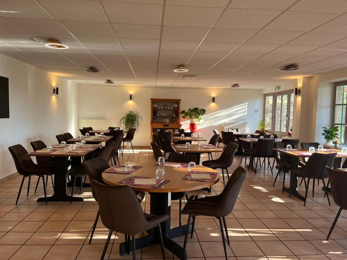 Gite - Auberge Du Midi Saint-Antoine  Bagian luar foto