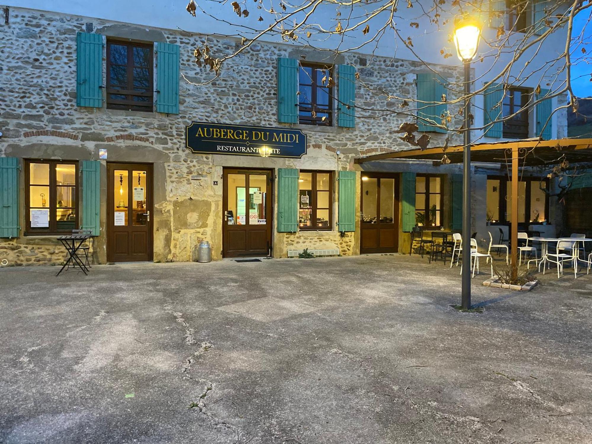 Gite - Auberge Du Midi Saint-Antoine  Bagian luar foto